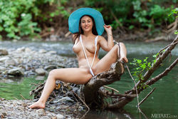 DELIGHTFULLY DARING (6)