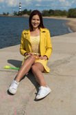 SUNNY YELLOW (2)