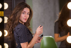 PRESENTING TINA REESE (0)