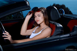 PRESENTING DZHILI (0)