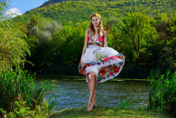 PRESENTING AILEEN (0)