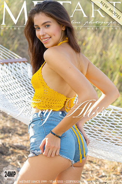 PRESENTING FOXY ALISSA: FOXY ALISSA by ALEX ISKAN